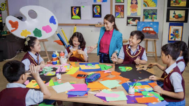 Kebutuhan akan Pendidikan Bilingual bagi Siswa di Inggris