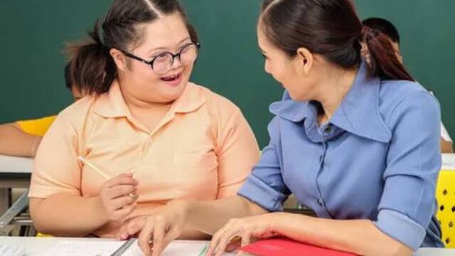 Pendidikan Khusus Mengajar Anak-Anak dengan Gangguan Mental